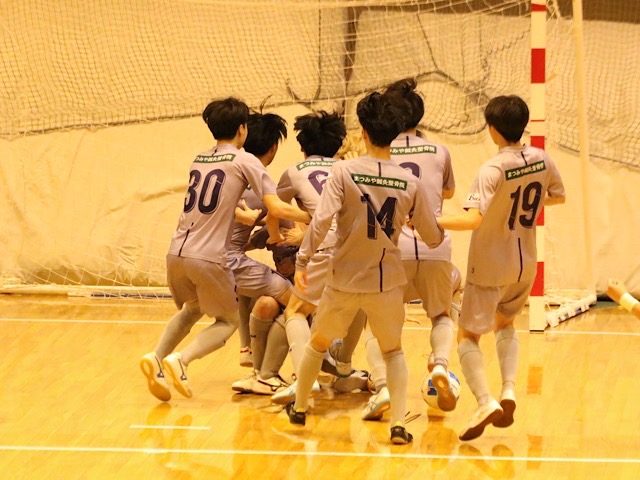 【フットサル部】激闘制してインカレへの出場権獲得