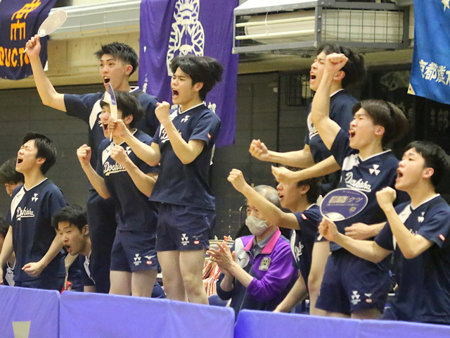 【卓球部男子】総力を結集させ準優勝飾った