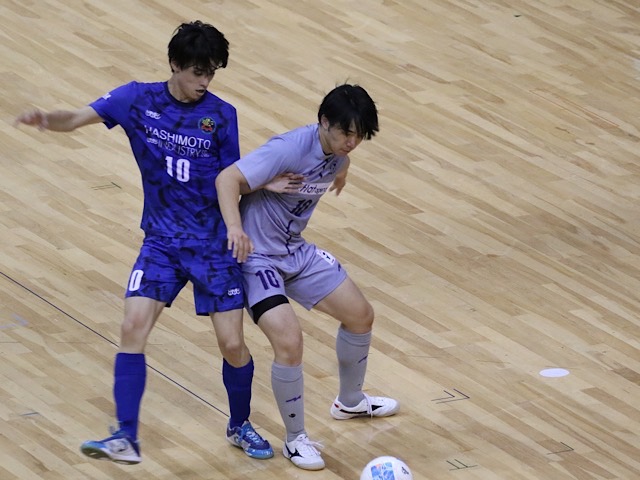 【フットサル部】流れつかめず、敗北喫した