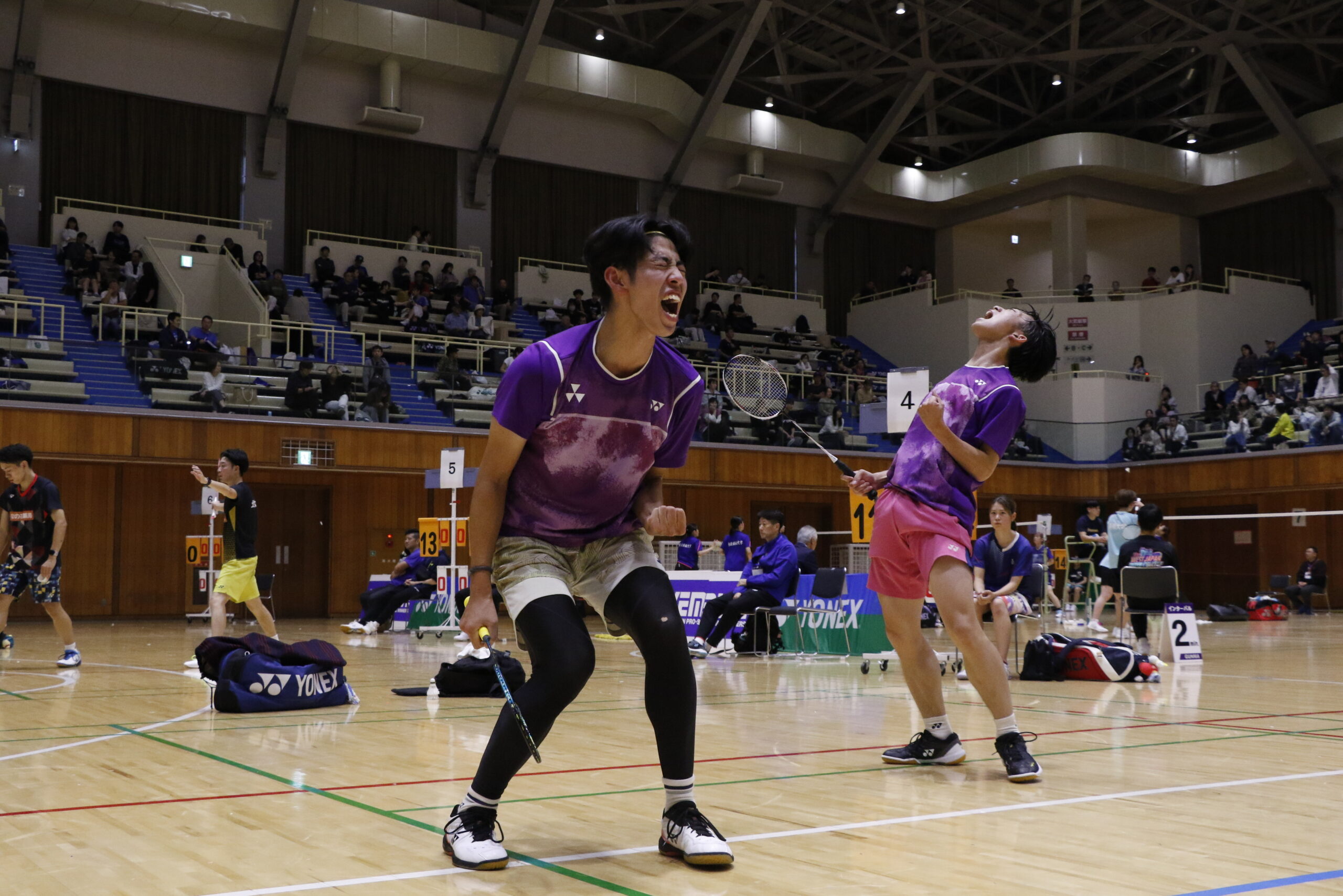 【バドミントン部男子】善戦するがあと一歩及ばず