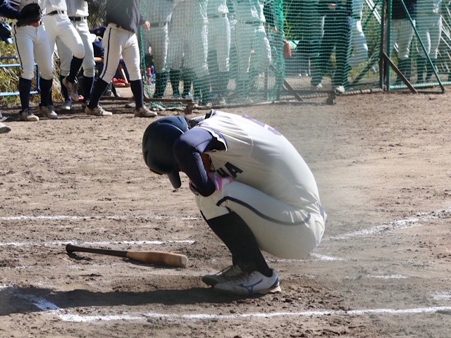 【準硬式野球部】立命大相手に大差で敗れ、悔しさの残る一戦に
