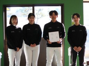 【ゴルフ部】「凡事徹底」でチーム力を上げ、それぞれの目標を目指す